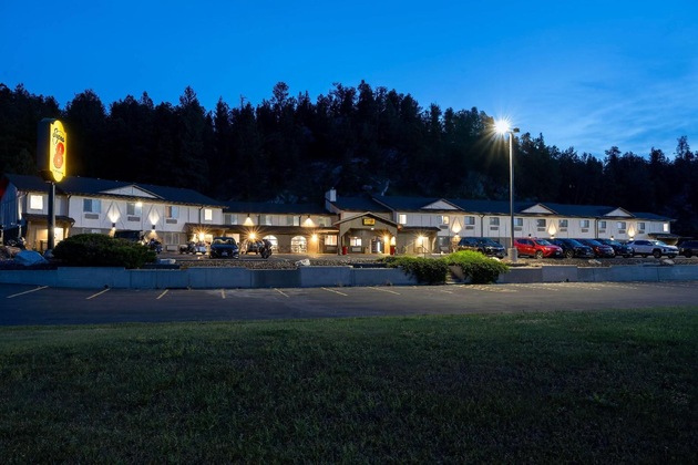 Gallery - Super 8 By Wyndham Custer Crazy Horse Area