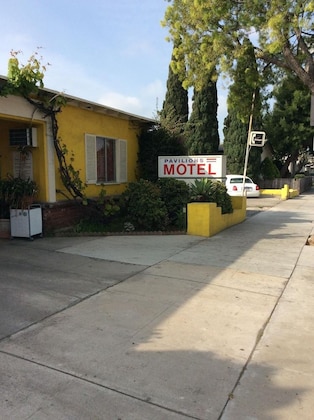 Gallery - Pavilions Motel