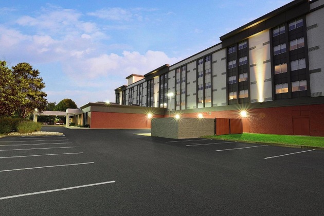Gallery - Four Points By Sheraton York