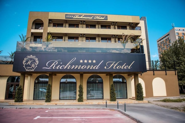 Gallery - Richmond Hotel