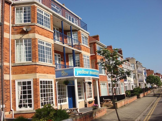 Gallery - Yellow Mountain Hotel