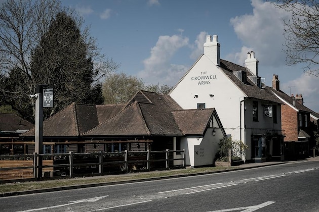 Gallery - The Cromwell Arms