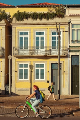 Gallery - Flattered To Be In Porto