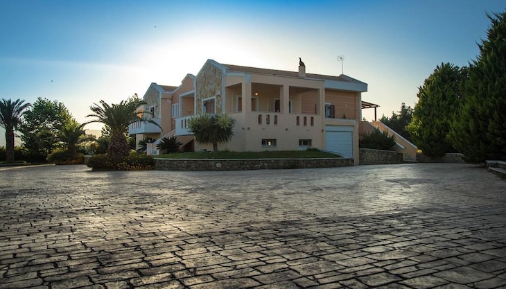 Gallery - Leone Luxury Villas