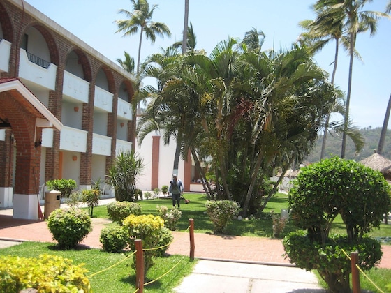Gallery - Costa Alegre Hotel & Suites