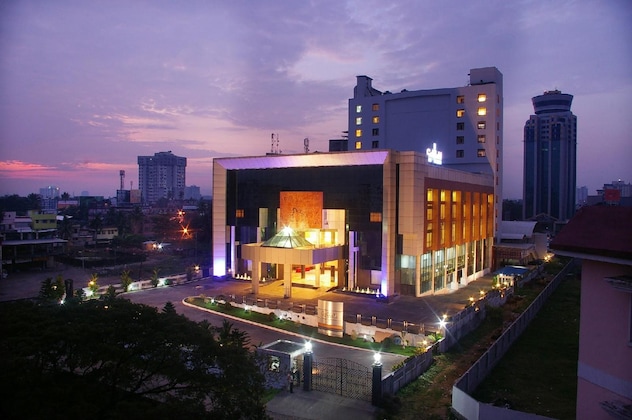 Gallery - Gokulam Park Hotel & Convention Centre