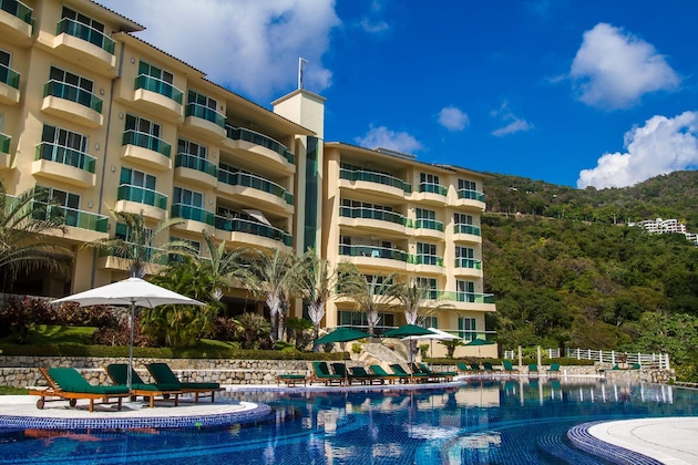 Gallery - B Pichilingue Acapulco