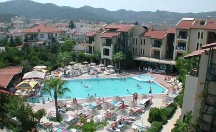 Gallery - Club Turquoise Apartments