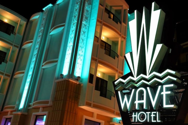Gallery - Wave Hotel Pattaya