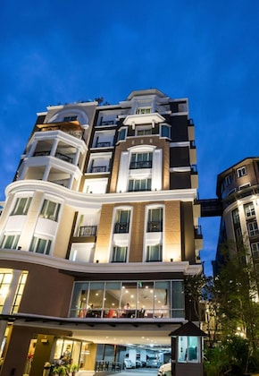 Gallery - Beyond Suite Hotel