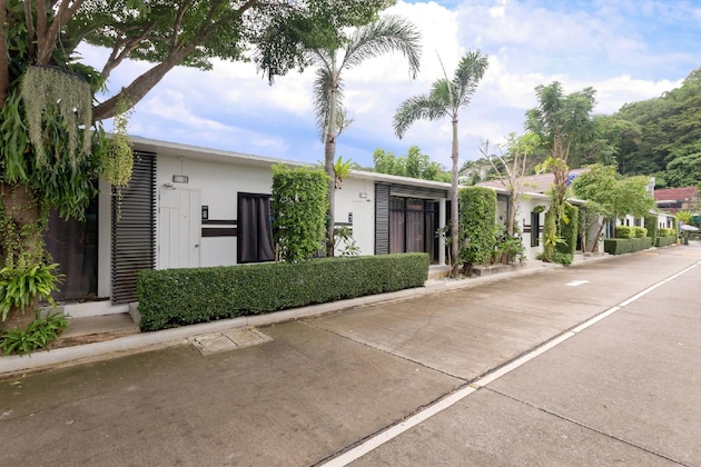 Gallery - The Regent Residence Kamala