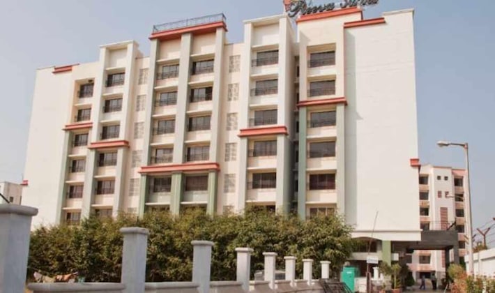 Gallery - Hotel Reeva Suites