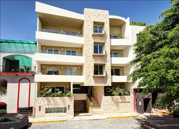 Gallery - Skyline 24Th By Playa Paradise