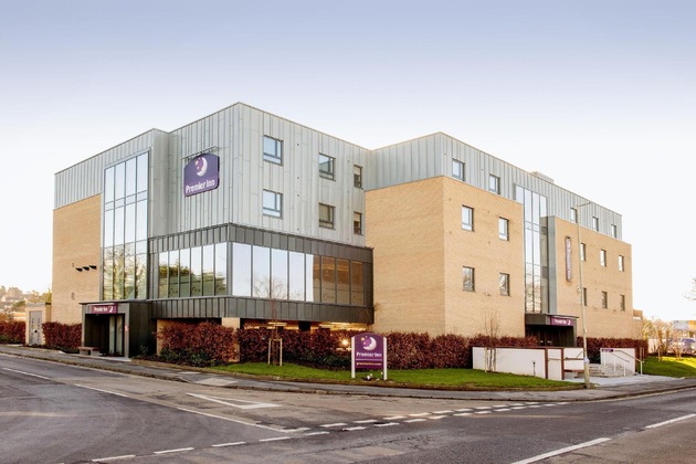 Gallery - Premier Inn Winchester