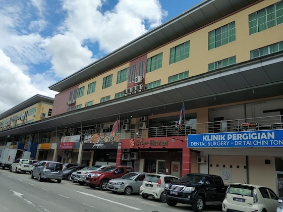 Gallery - Celyn Hotel, City Mall