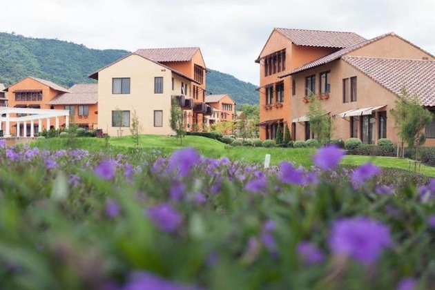 Gallery - Town Square Suites By Toscana Valley