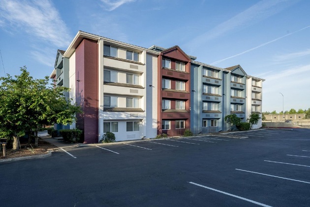 Gallery - Best Western Lake Oswego Portland Hotel & Suites