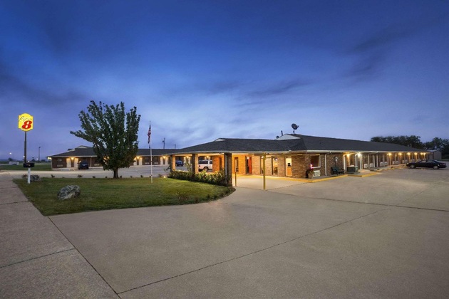 Gallery - Super 8 By Wyndham Henryetta
