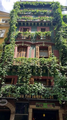 Gallery - Istanbul Irish Hotel