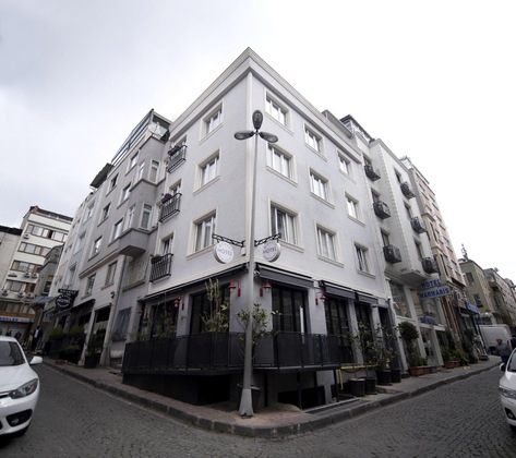 Gallery - B Guest Hotel