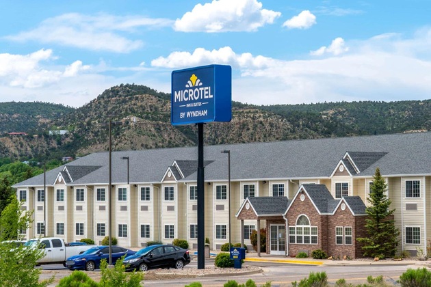 Gallery - Microtel Inn & Suites By Wyndham Raton