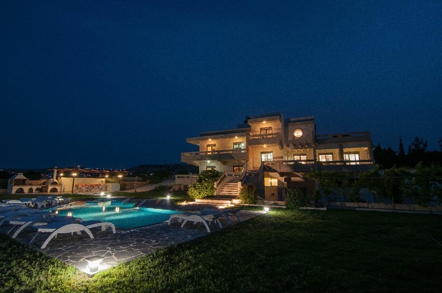 Gallery - Artemis Villa