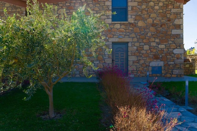 Gallery - Estrella Villas