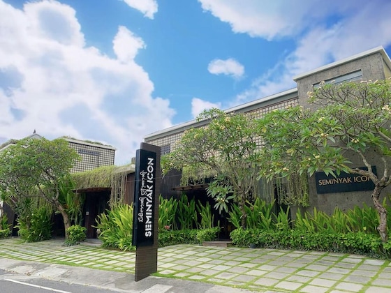 Gallery - Seminyak Icon