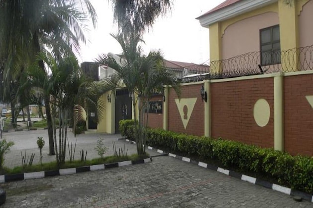 Gallery - Solitude Hotel Victoria Island