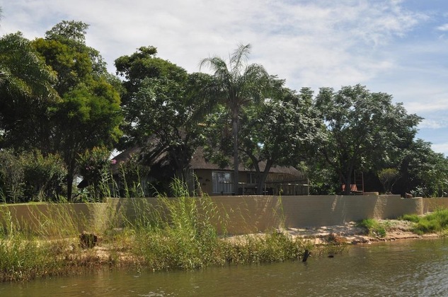 Gallery - Hakusembe River Lodge