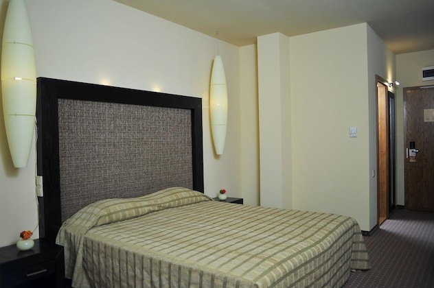 Gallery - Hotel Arena