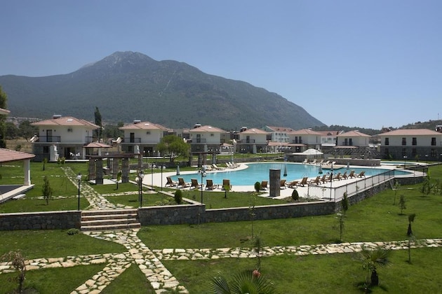 Gallery - Orka Village Complex