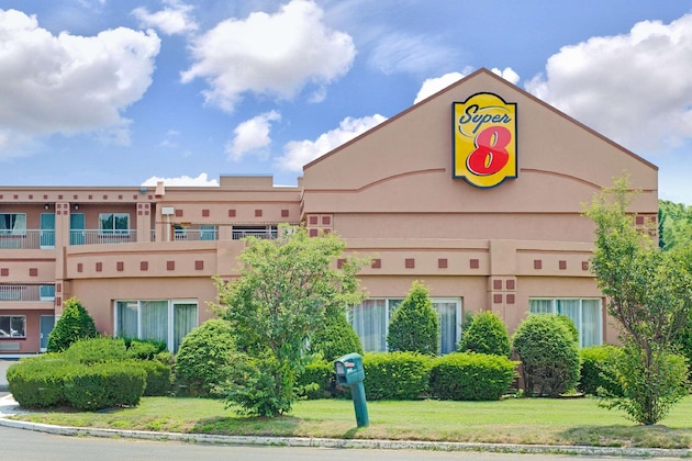 Gallery - Super 8 By Wyndham Milford New Haven