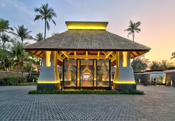 Gallery - Hilton Ngapali Resort & Spa
