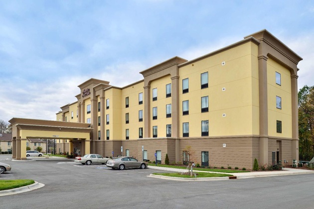 Gallery - Hampton Inn & Suites Shelby