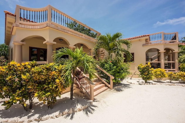 Gallery - Coco Beach Resort, Trademark Collection By Wyndham