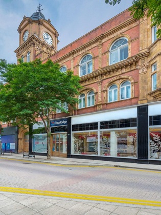 Gallery - Travelodge London Woolwich