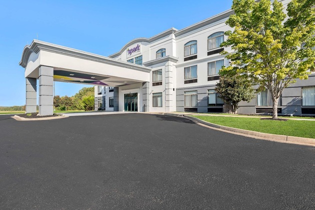 Gallery - Spark By Hilton Tupelo