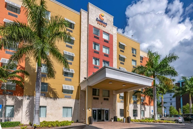 Gallery - Comfort Suites Fort Lauderdale Airport South & Cruise Port