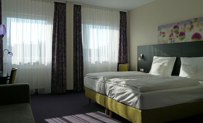 Gallery - MSR Hotel