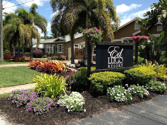 Gallery - Ed Lugo Resort