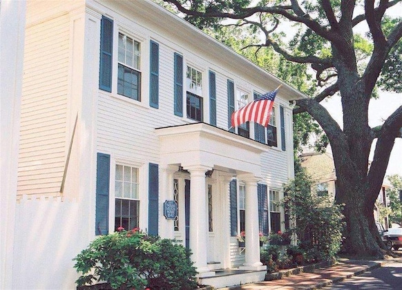 Gallery - The Harborside Inn