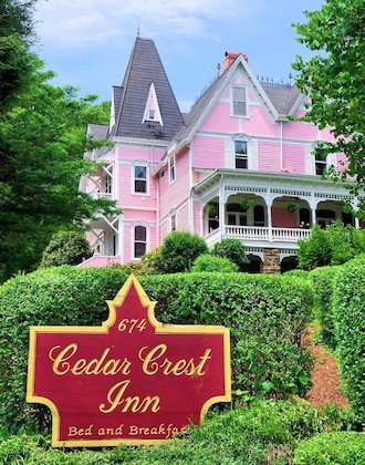 Gallery - Cedar Crest Inn
