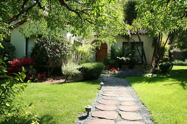 Gallery - Chelsea Garden Inn