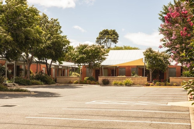 Gallery - Strath Motel