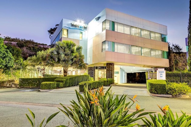 Gallery - Springfield Lakes Boutique Hotel