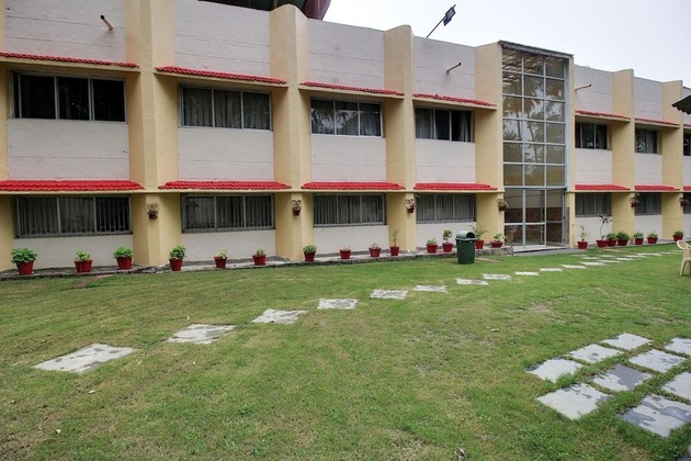 Gallery - Hotel Sunset Inn Mount Abu With Swimming Pool