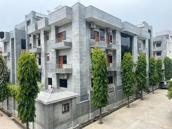 Gallery - The Urmi