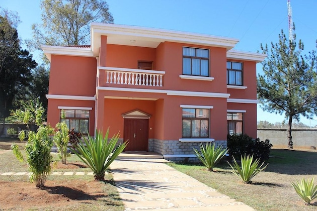 Gallery - Madagascar Golden Peacock Hotel