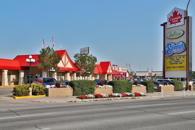 Gallery - Canad Inns Destination Centre Fort Garry